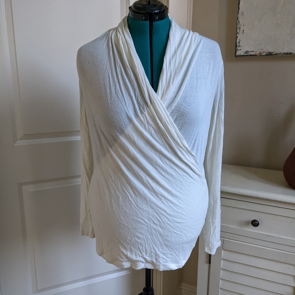 Banana Republic light sweater/blouse